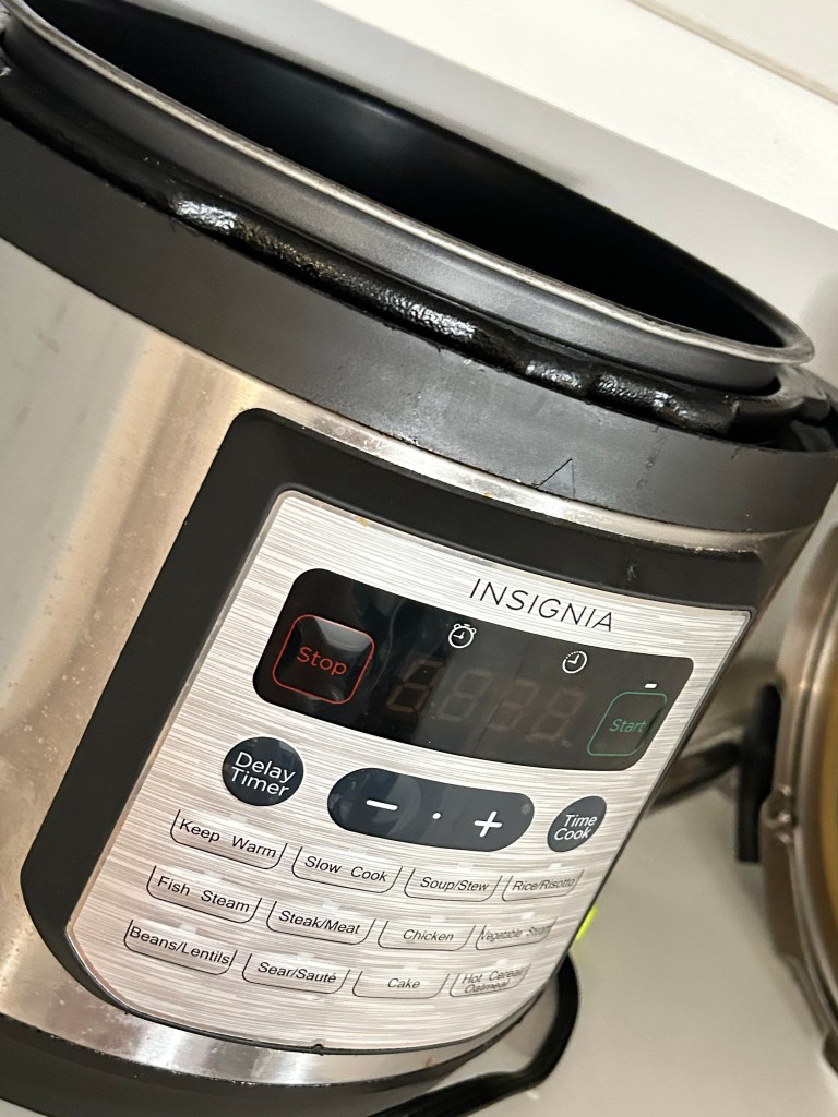 insignia brand instant pot